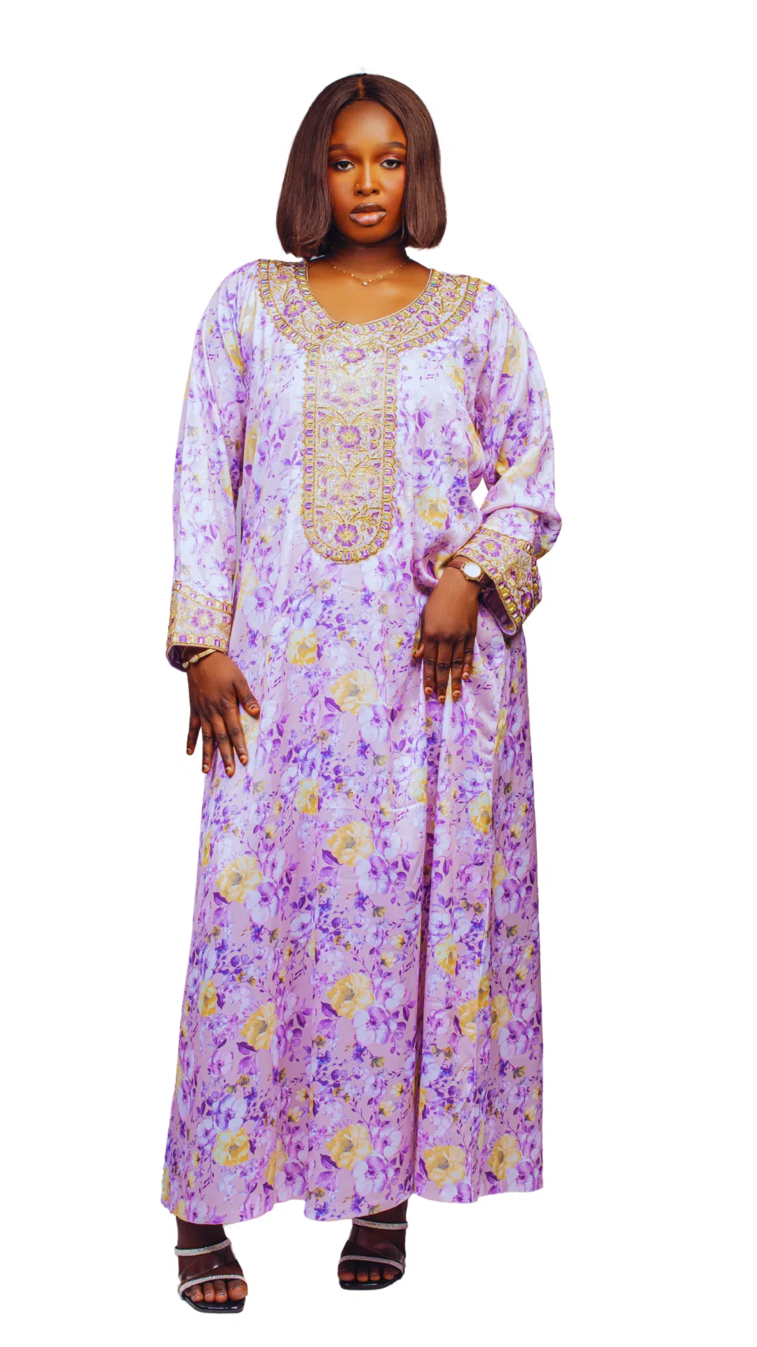 Robe broderie or et pierres violettes