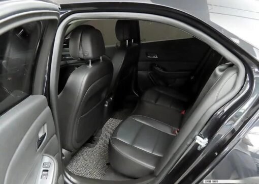 Location de véhicule avec ou sans chauffeur Chevrolet Malibu 5 places – Image 4