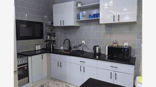 Appartement meublé (à 15mn du centre-ville de Dakar) Zone Euro – Image 3