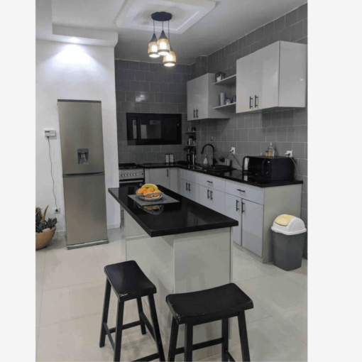 Appartement meublé (à 15mn du centre-ville de Dakar) Zone Euro – Image 2