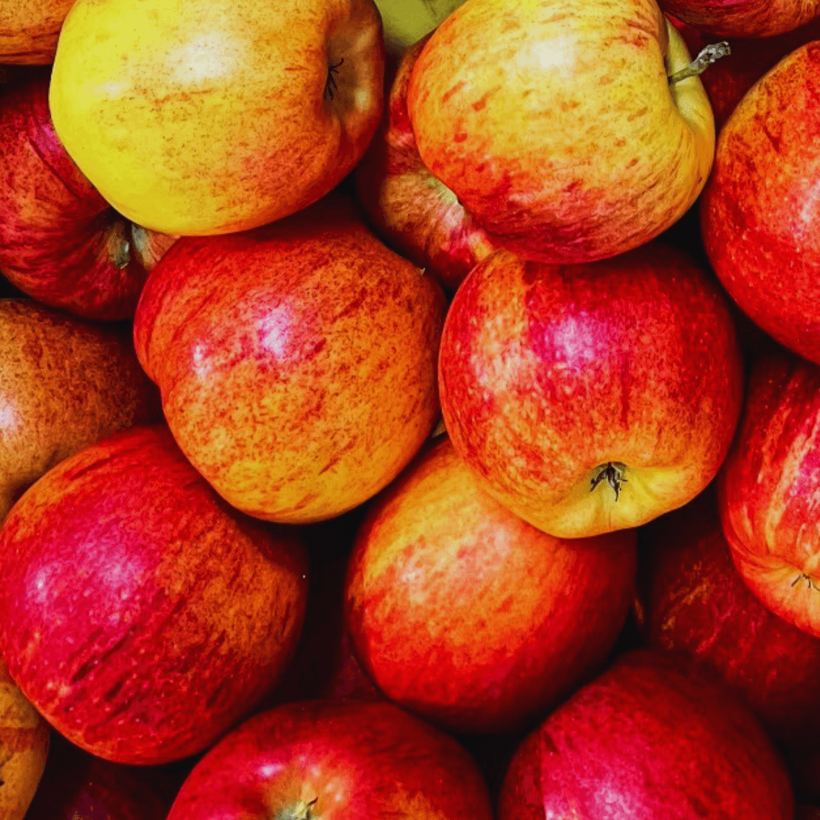 Pommes rouges : 1kg - 1 800 CFA