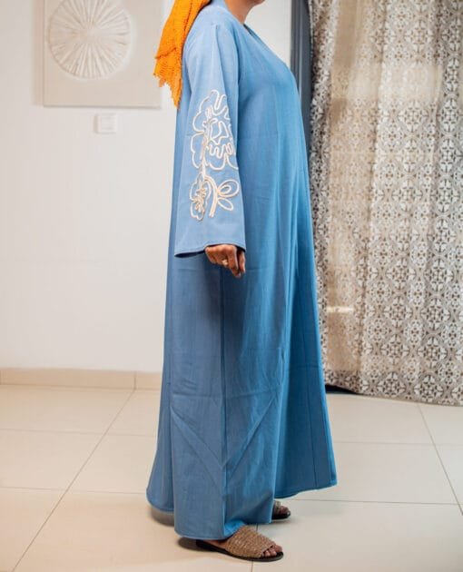 Robe longue à manches brodées – Image 2
