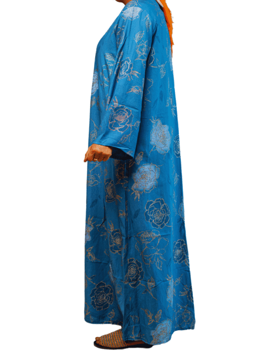 Robe longue bleue à motifs floraux dorés – Image 3