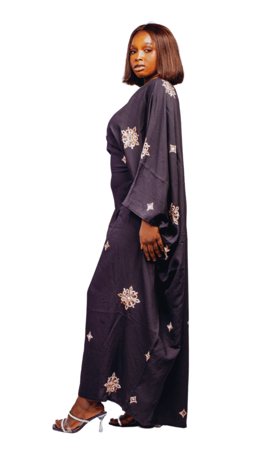 Robe papillon noire à motifs brodés – Image 2